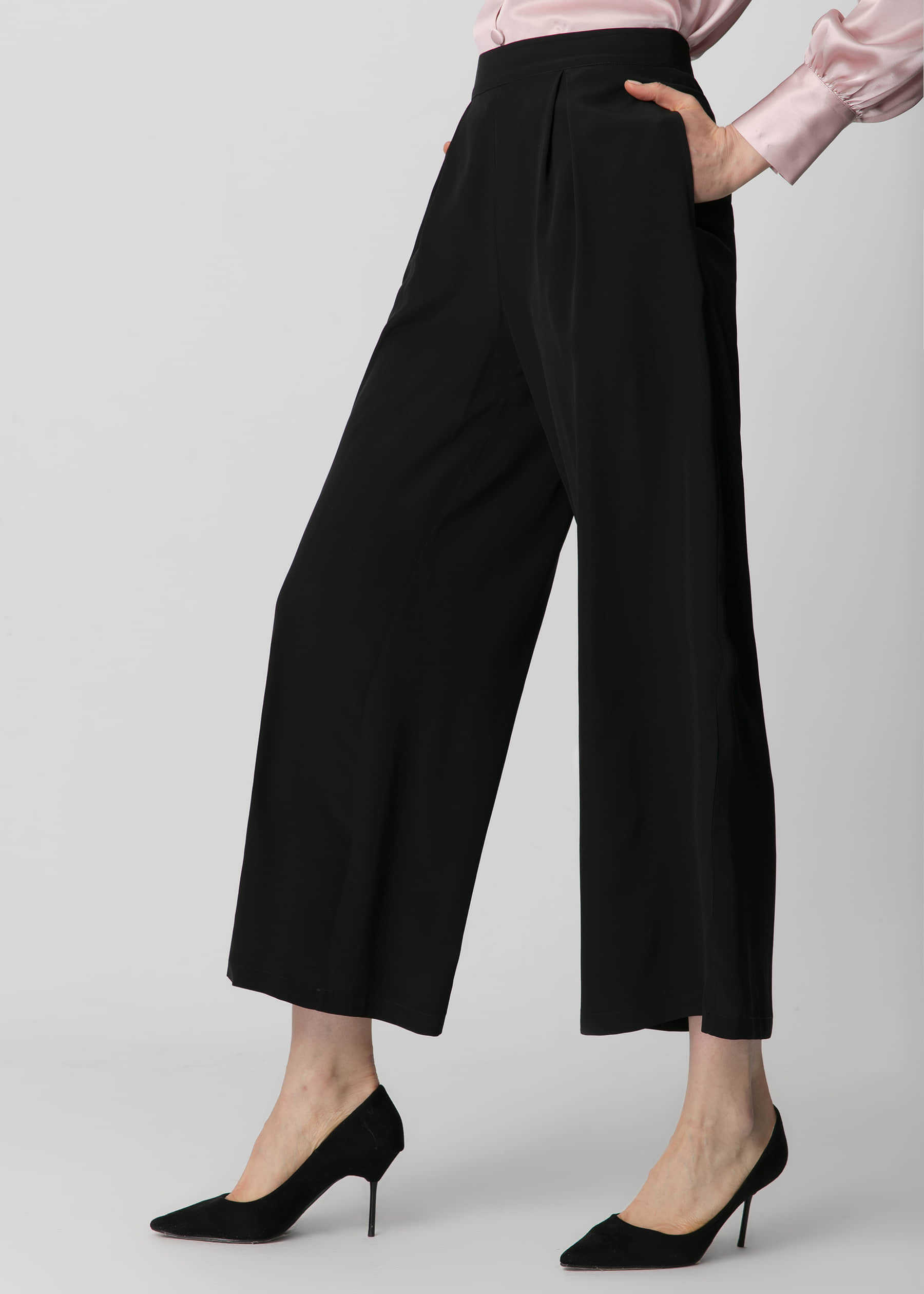 Clearance Smooth Silk Wide Leg Cropped Pants 31