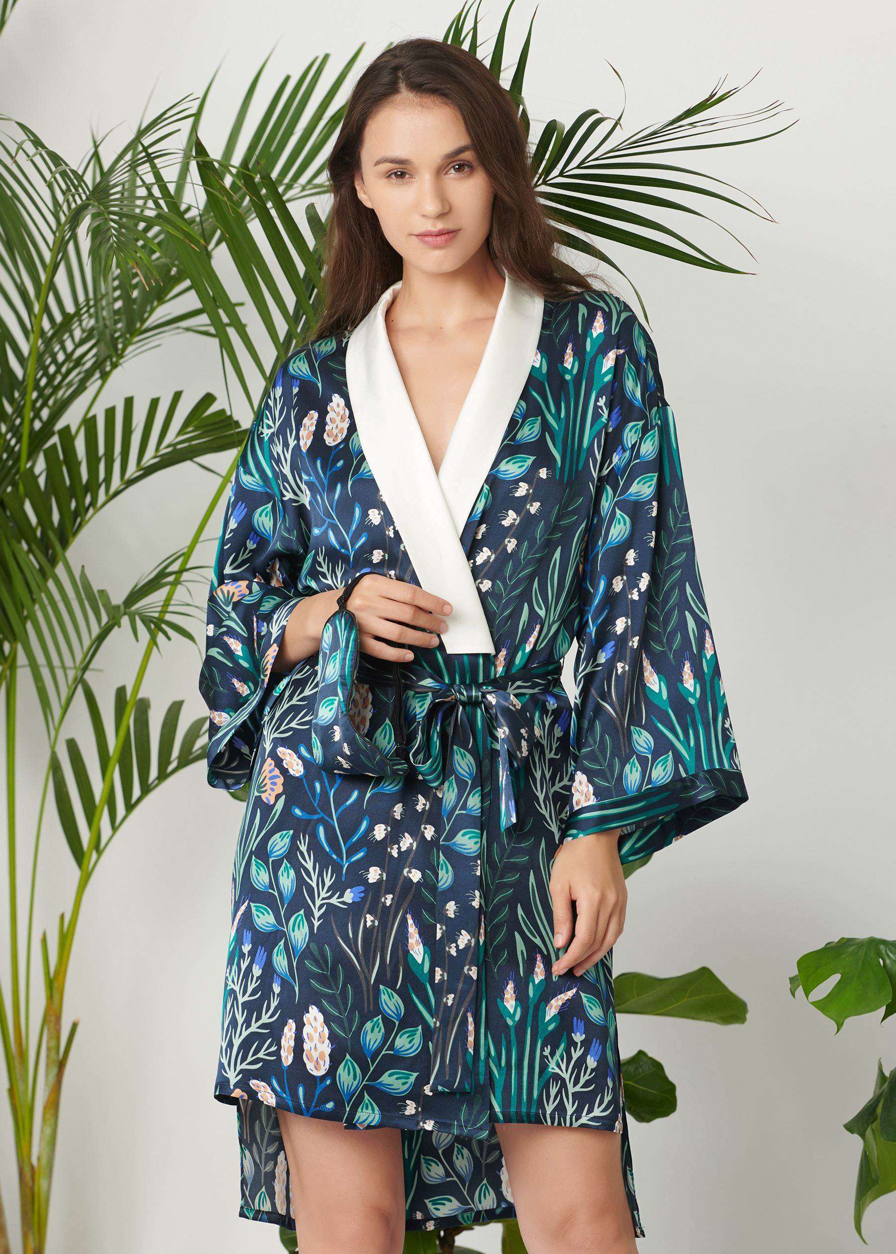 Silk floral kimono outlet robe