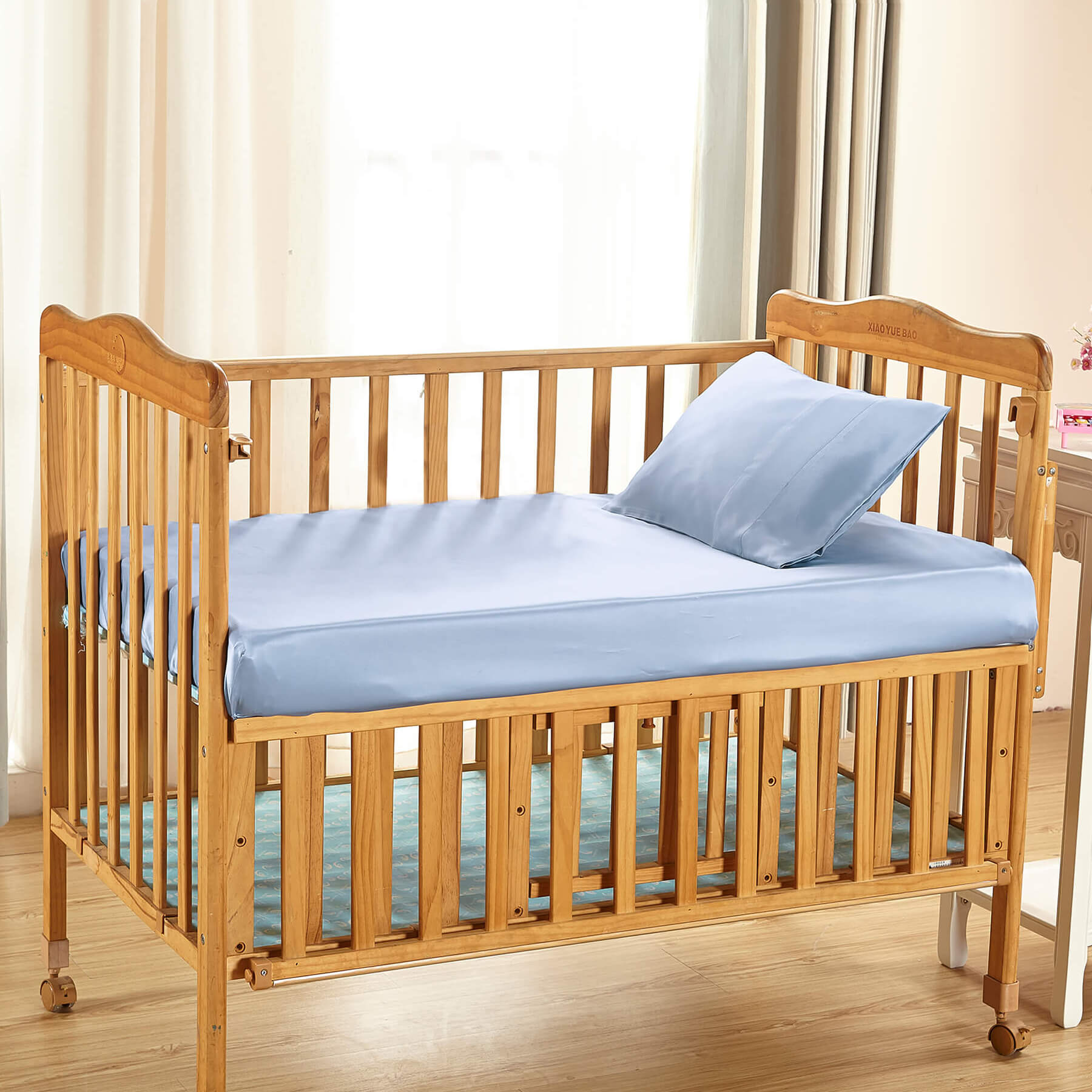 Silk baby cot outlet sheets