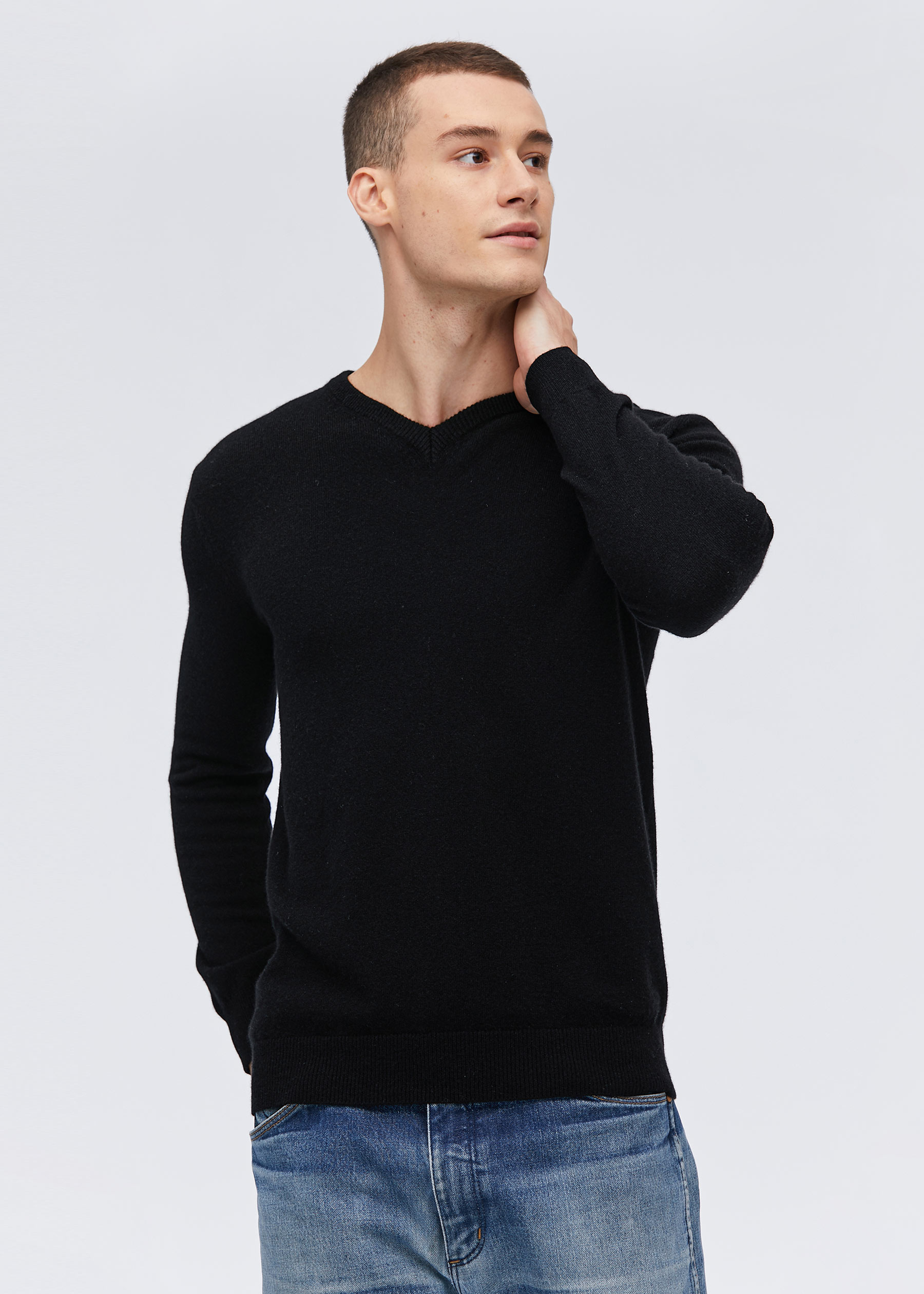 Mens black cashmere deals v neck sweater