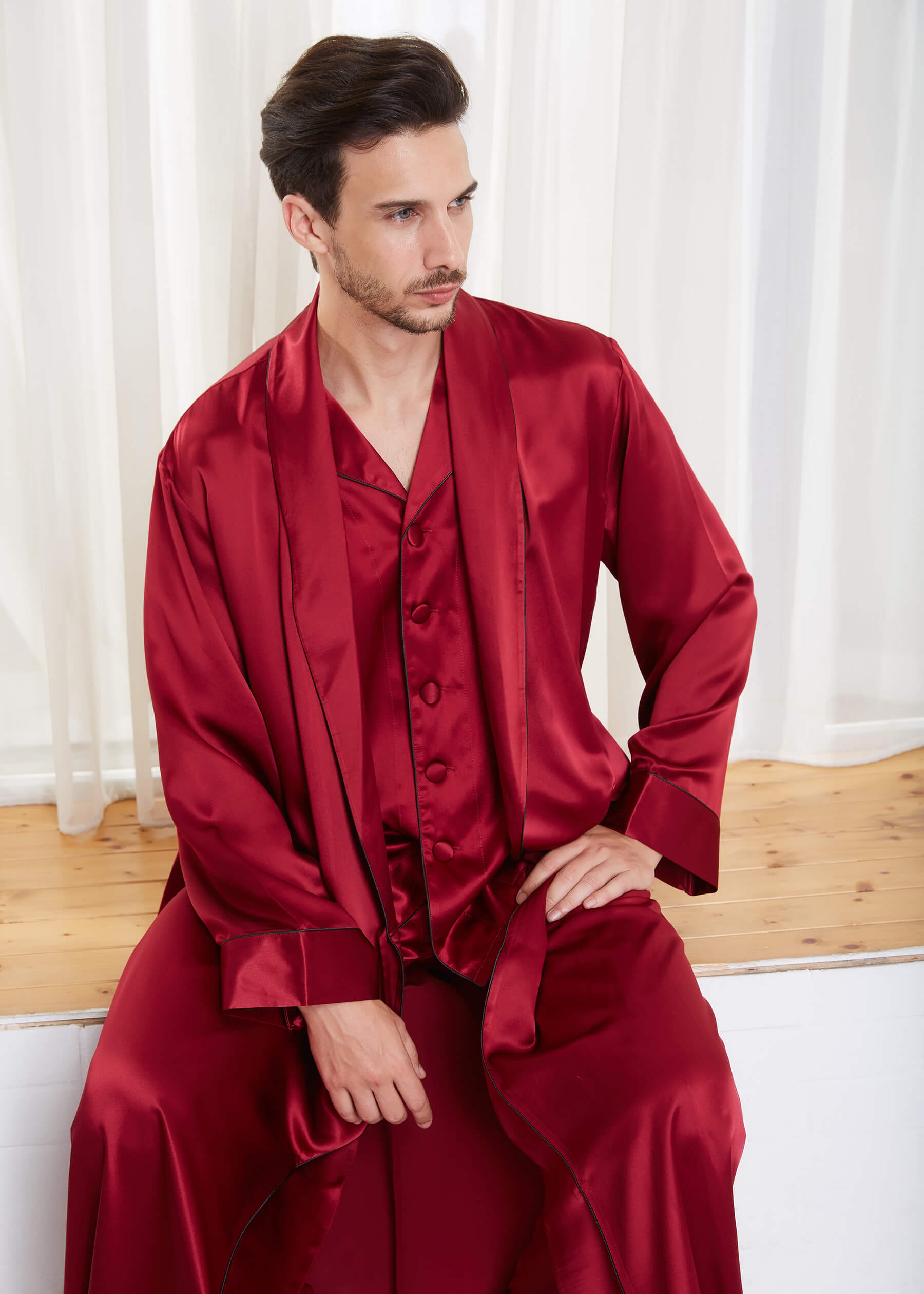 Dressing gown and matching pyjamas hot sale