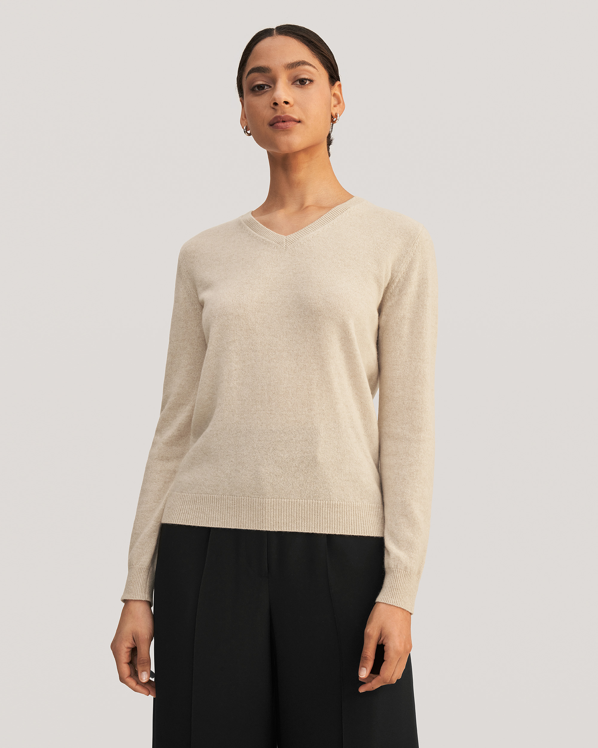 Womens cashmere v neck on sale sweaters