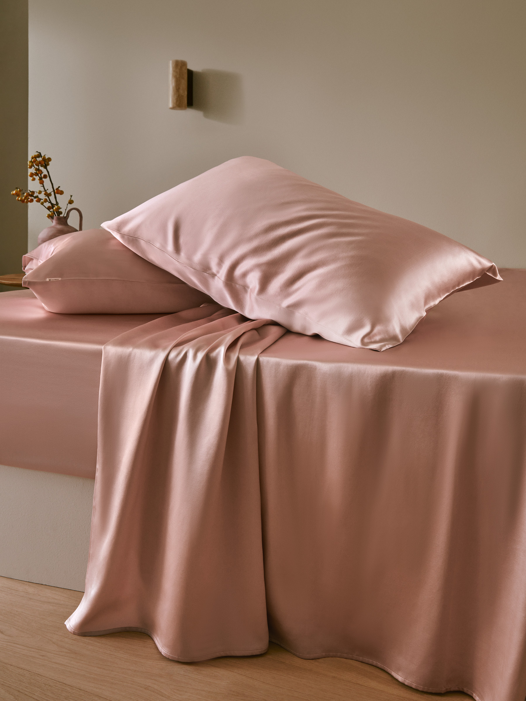 Silk bed clearance sheets and pillowcases